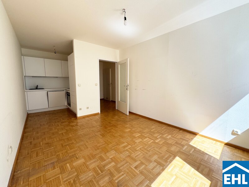 **Ab 01.10.** 2-Zimmerwohnung in Toplage!