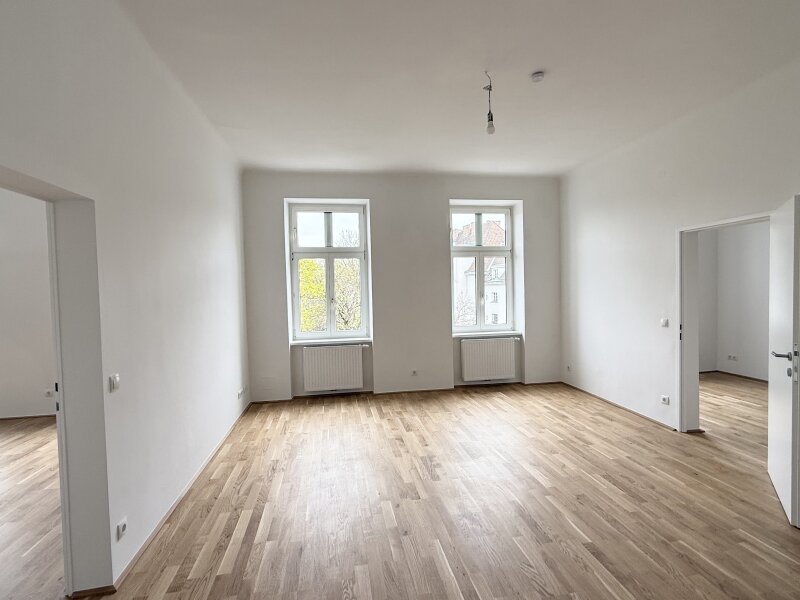 Schöner Altbau - Erstbezug!