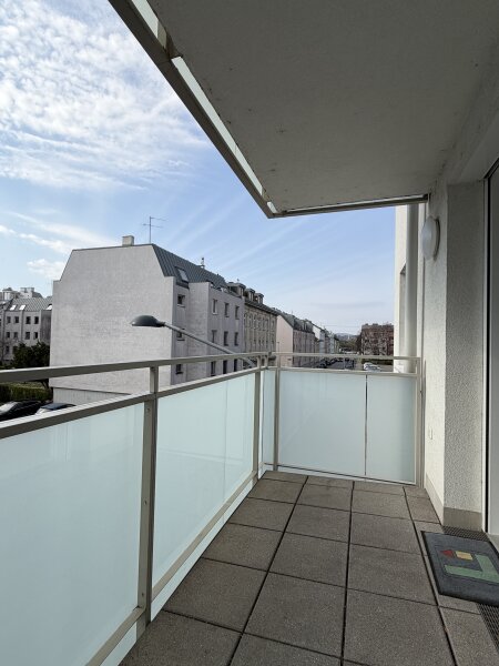 Garagenplatz, inkl. Klimaanlage, rollstuhlgerecht und barrierefrei!