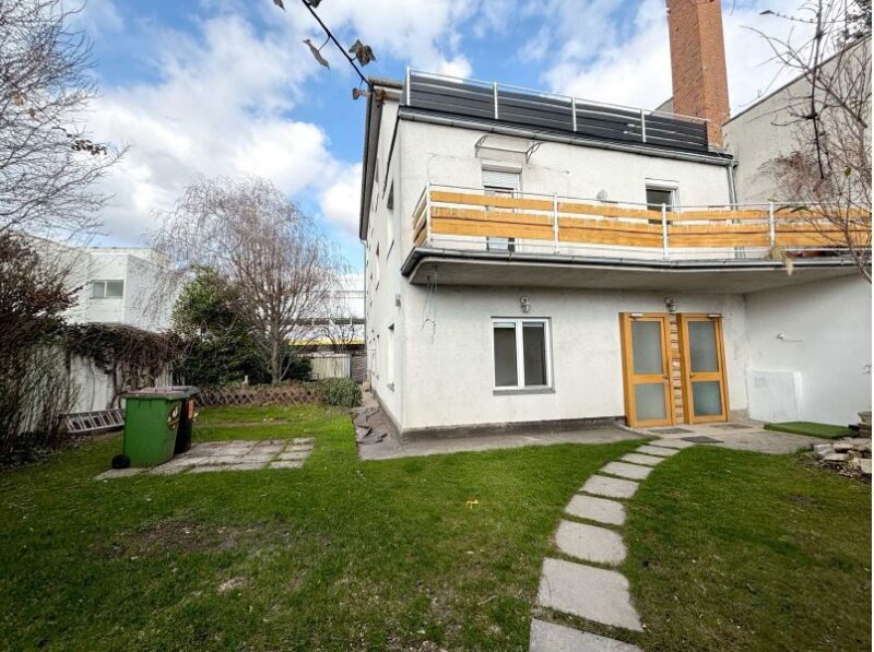 4 Zimmerwohnung mit Terrasse!