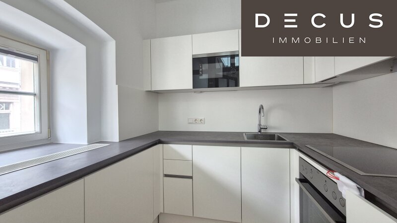 | 1 ZIMMER | BESTLAGE | KLIMATISIERT |