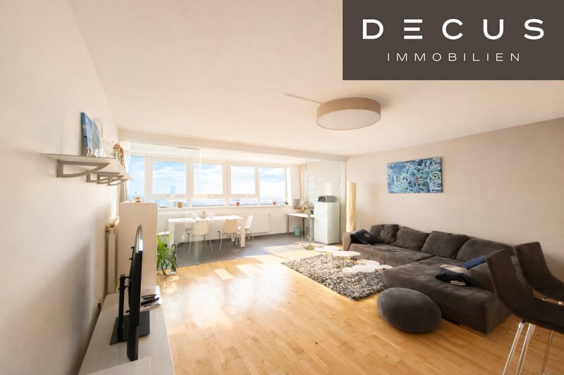 2-ZIMMER WOHNUNG IM GASOMETER | VOLL MÖBLIERT | TOLLER FERNBLICK | PERFEKT ANGEBUNDEN