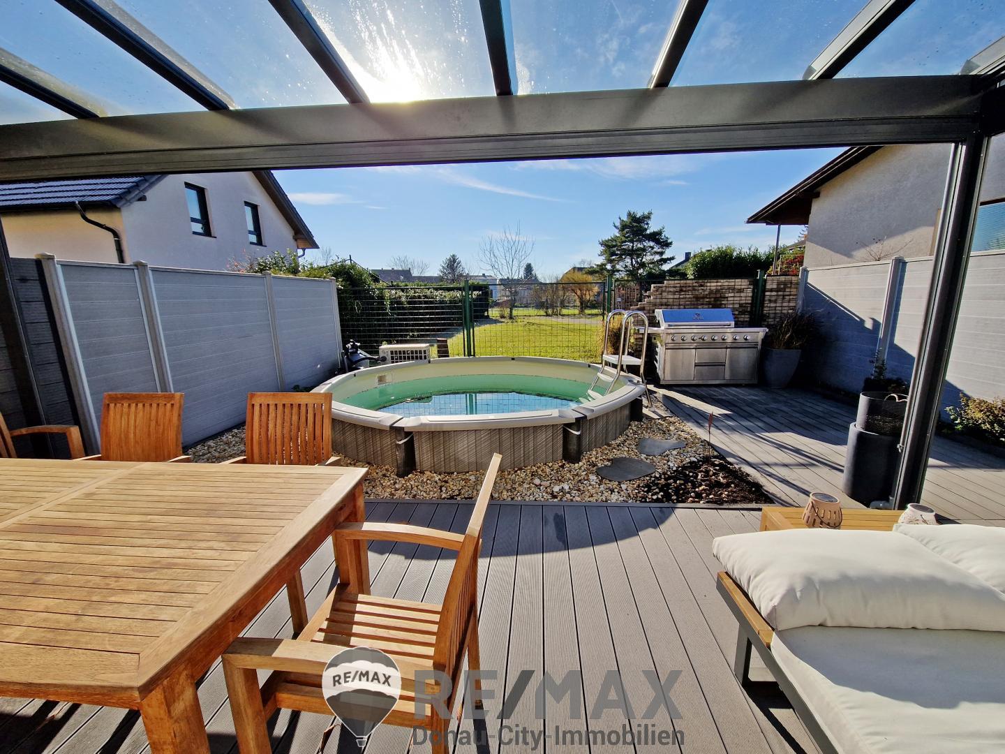 "KELLER, POOL & WBF inklusive!"