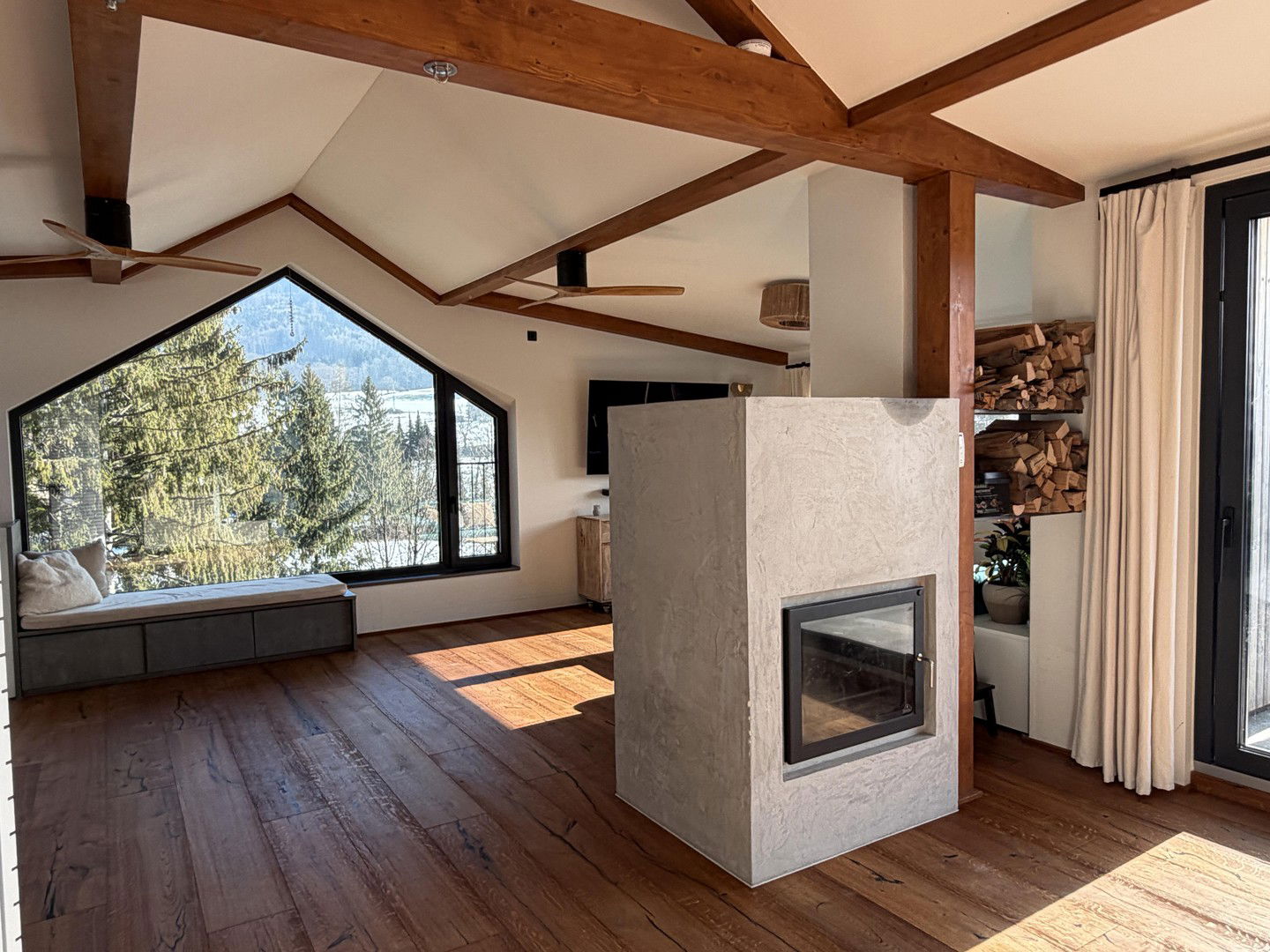 Panorama & Komfort Penthouse am grünen Stadtrand von Salzburg