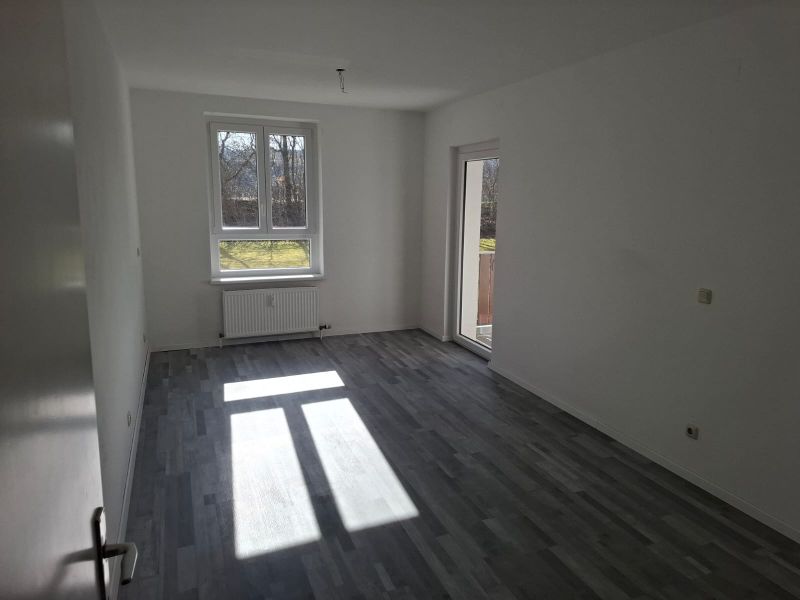 Erdgeschosswohnung mit Loggia - Leistbar und Zentral!